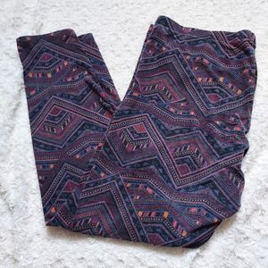 Flirtitude Purple Blue Aztec print leggings XXL Casual Workout Yoga